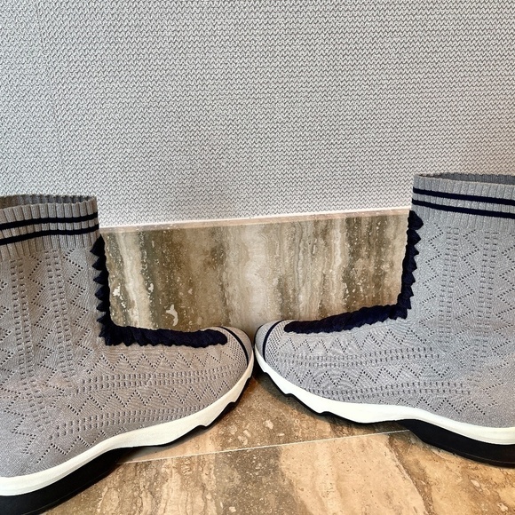 FENDI BOOTIES - Picture 4 of 9